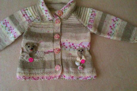 Macíkovský handmade svetrík, 86