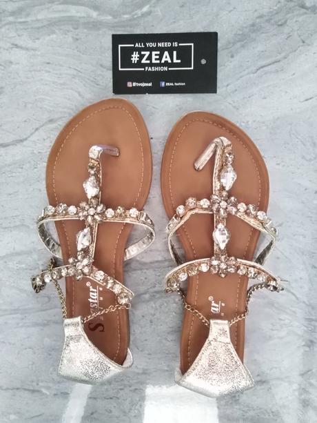 Sandálky s kamienkami, 38