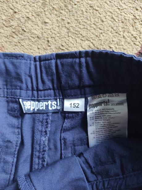 Kraťasy, chapter young,152