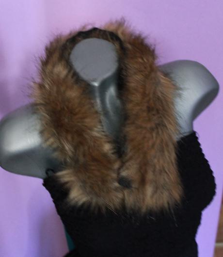 Chlpaty golier - sal, 