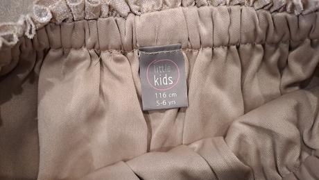 Strieborná suknička, pepco,116