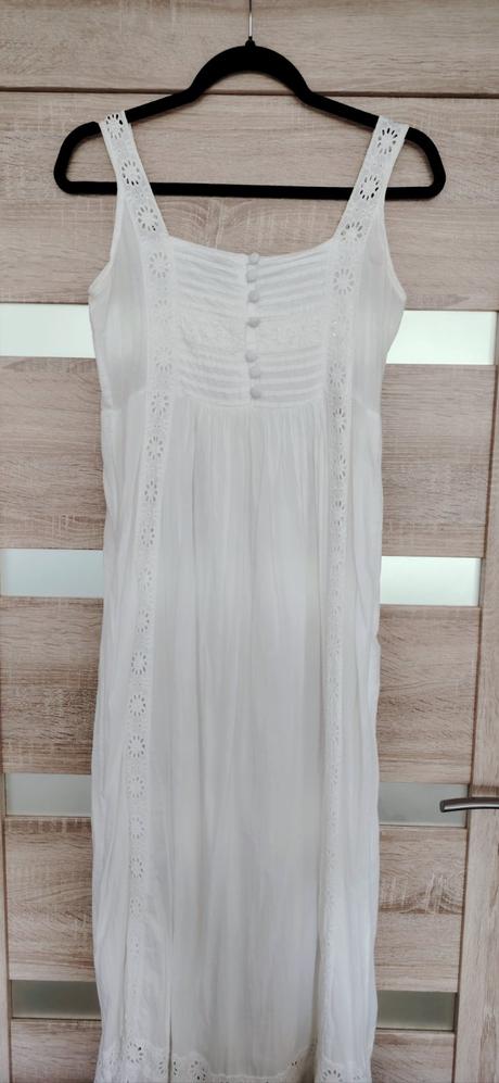 Krásne romantické šaty, s / xs