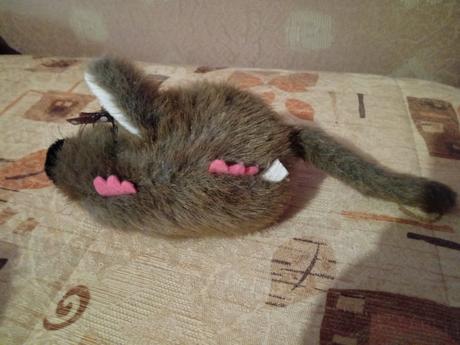 Plysák - mys s okuliarmi,