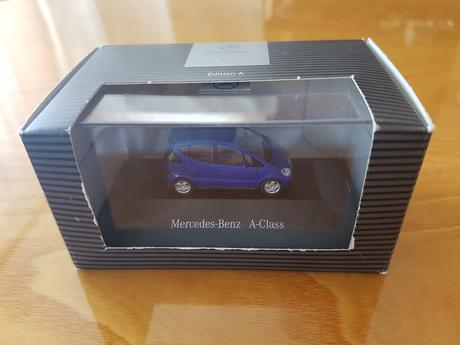 Mercedes benz a class - model 1-87 - maketa,