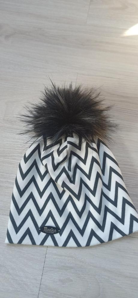 Čiapka, marika,122