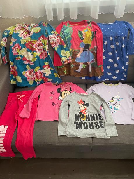 Balík oblečenia, 104–116