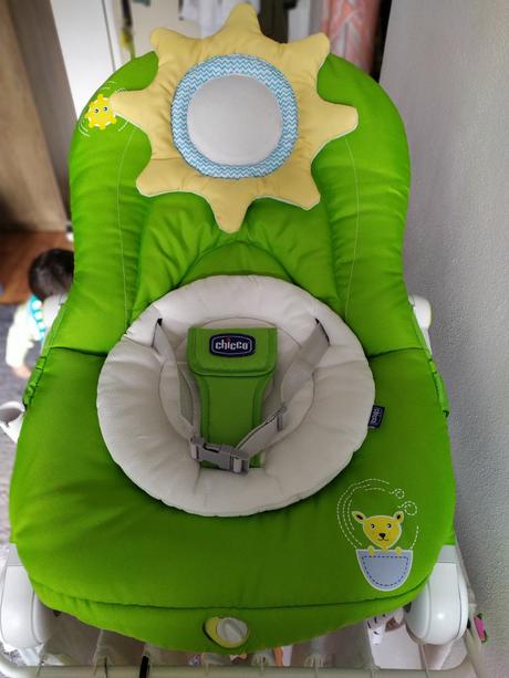 Vibračné kresielko chicco ballon, 
