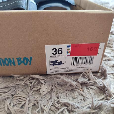 Chlapčenské sandále, 36