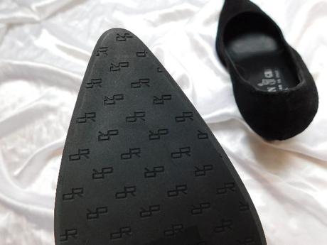 John grey luxusne velmi pekne topanky vel.38,5, 38