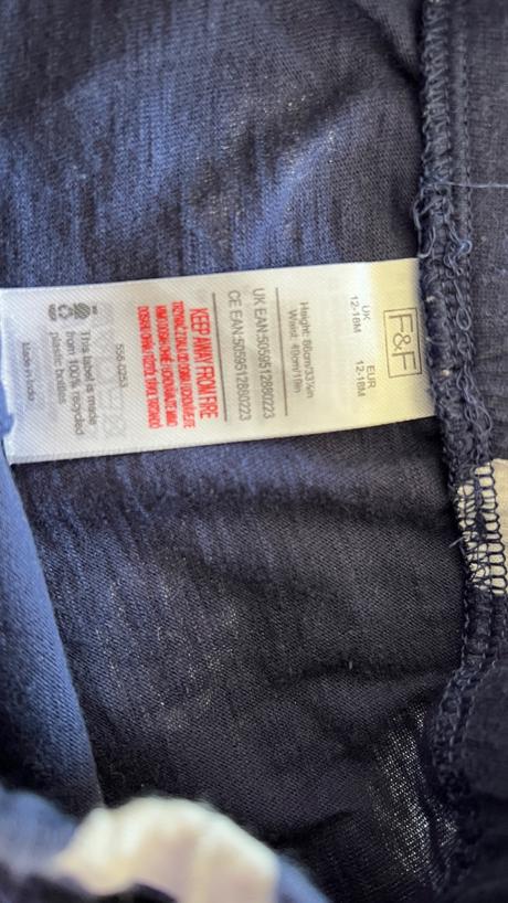 Komplet - kratase a tricko f&f, f&f,86