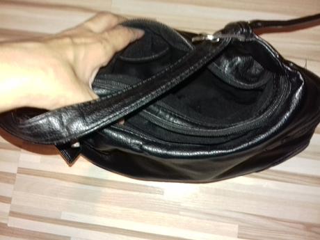 Kabelka darujem k nákupu, 