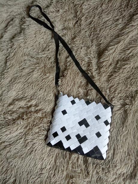 Ručne robená kabelka, 