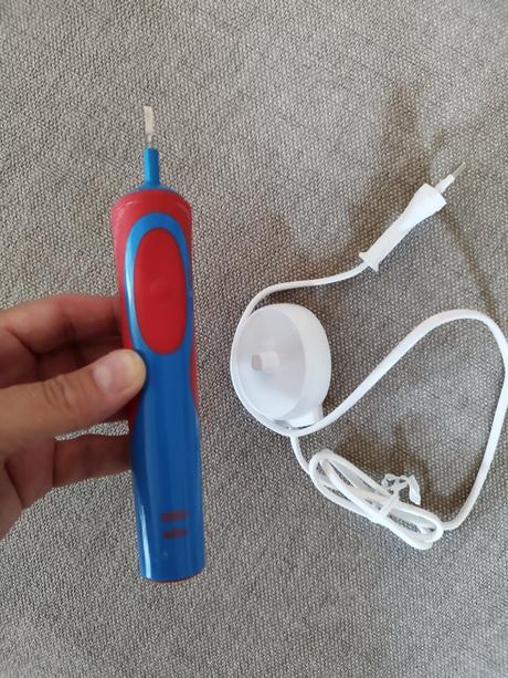 Braun detská zubná kefka, 