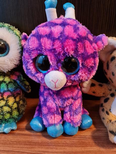 Veľké plyšáky s trblietavými očkami, super stav, 