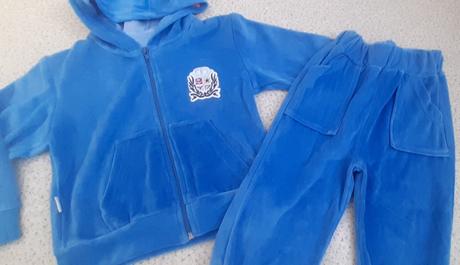 Teplákova súprava, 104