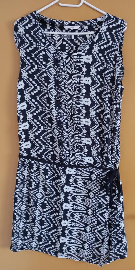 Dámske letné šaty, 38