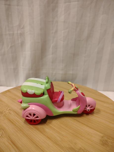 Retro kolobežka strawberry shortcake jahôdka hasbr, 