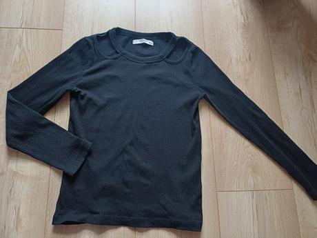 Tricko, reserved,134