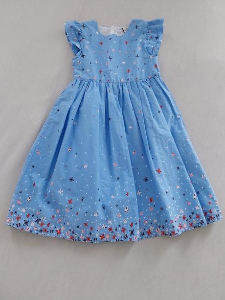 Krasne saty, vel.122, ako nove, topolino,122