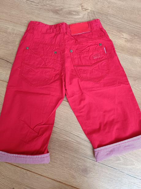 Cervene sortky 134/140, 134