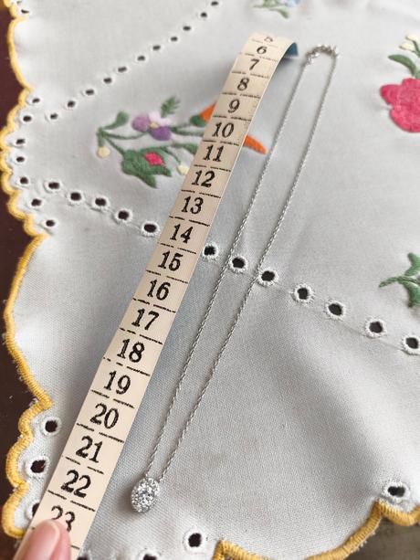 Strieborná retiazka s náhrdelníkom, 