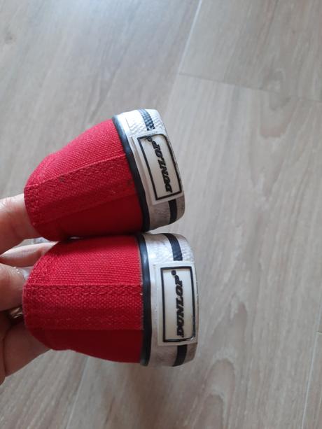 Tenisky červené, dunlop,29
