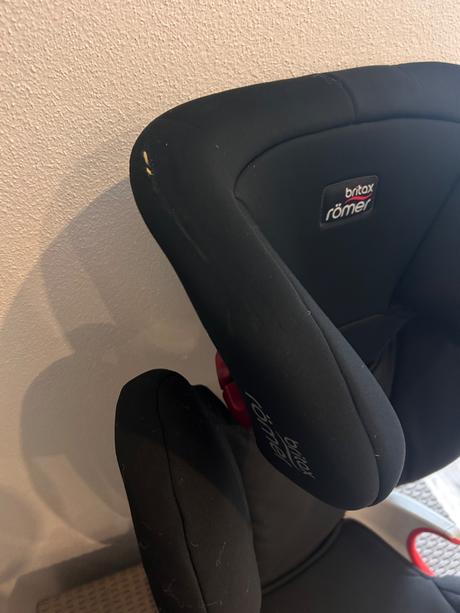 Autosedačka, britax