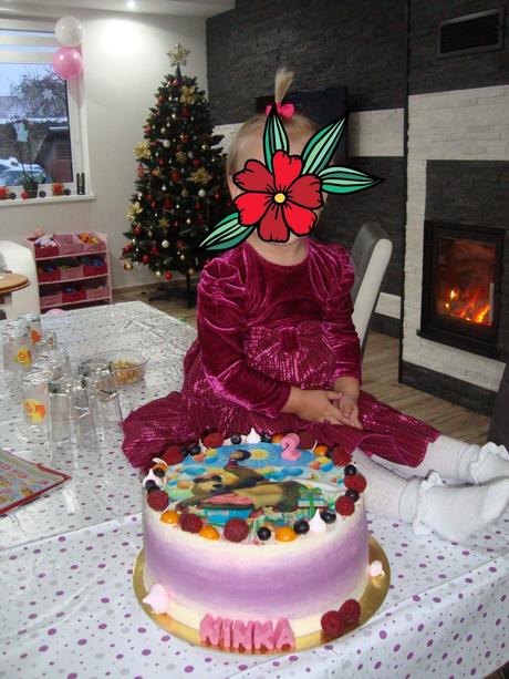 Saténove šatičky, 92