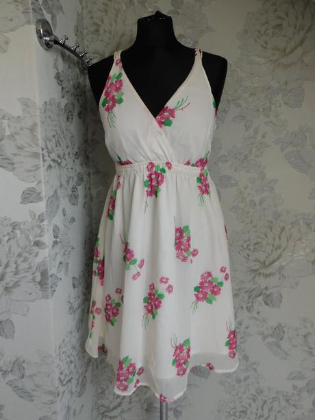 Velmi pekne šaty, vero moda,38