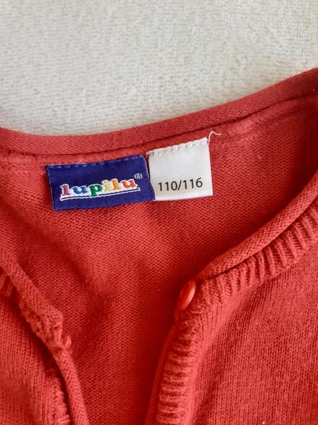 Červené bolerko., lupilu,116