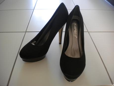 Čierne saténové lodičky, 39