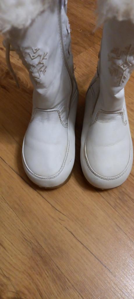 Predam cizmycky, 27