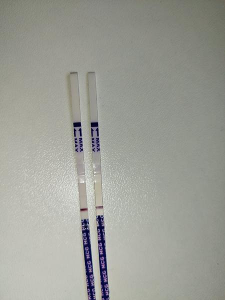 Je toto kanálik alebo pozitívna čiarka?