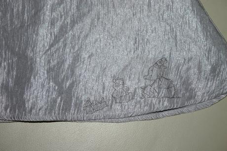 74 strieborne prilezitostne saty,6-9 mes., mothercare,74