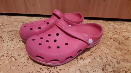 Predám crocs detské rôzne., 