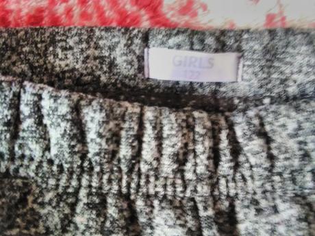 Sivé hrubé tepláky, pepco,122