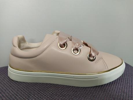 Botasky, 37 / 38 / 40