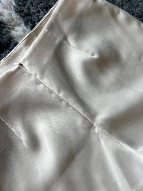Nové krémové saténové skort zara, zara,m