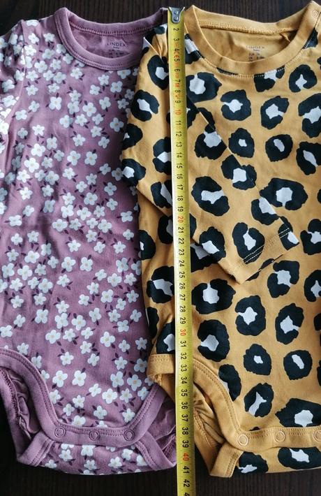 Body leo, kvietky, surikaty, lindex,74