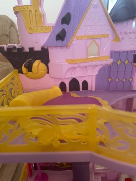 My little pony hrad canterlot,