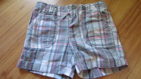Šortky, h&m,122