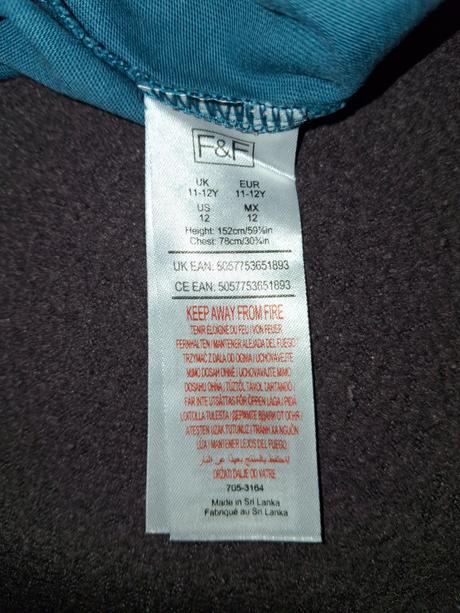 Dievčenské tričká s dlhým rukávom., 164