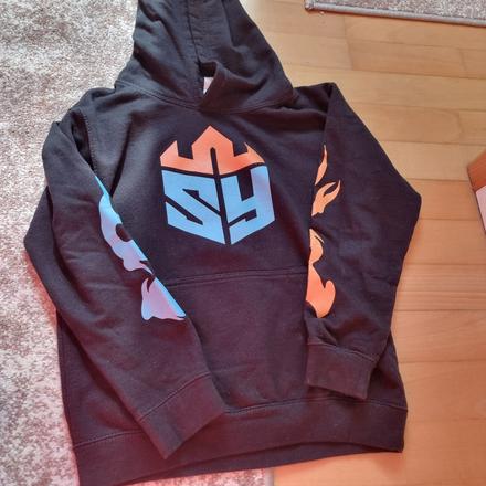 Mikina syriakari, 140