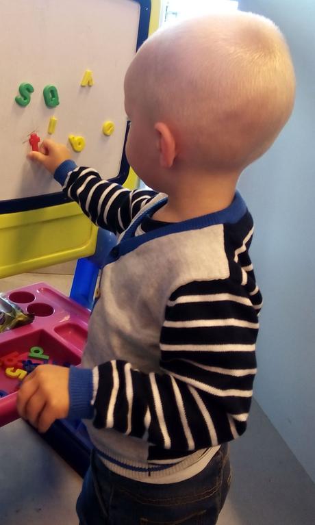 Pásikavý sveter na zapínanie v.86, pepco,86