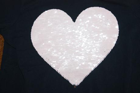 Tricko s premianacimi flitrami 134/140, h&m,134