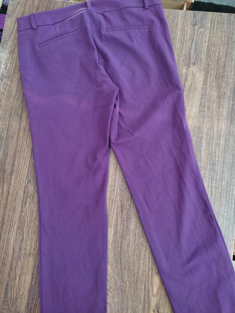 Fialové nohavice, benetton,40