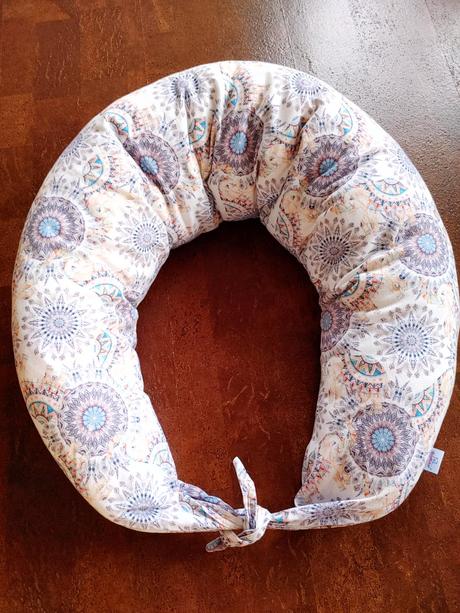 Vankúš na dojčenie, 