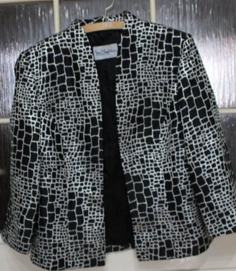 Luxusny kabatik vera mont france, l