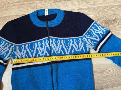 Sveter na zips, 140