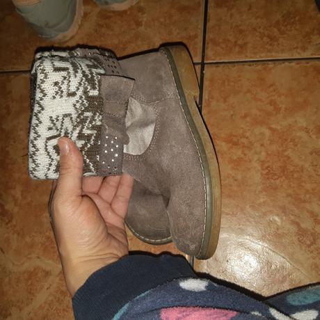 Dievčenské cizmicky, 28